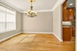 4553 Wolf Run Dr, Medford, OR 97504 - Photo 7