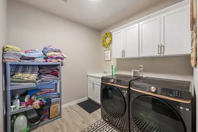 3370 NW 15th Street, Redmond, OR 97756 - Photo 13