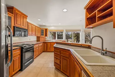 11138 Merganser Road, Klamath Falls, OR 97601 - Photo 7