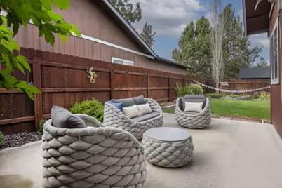 20650 Honeysuckle Lane, Bend, OR 97702 - Photo 17