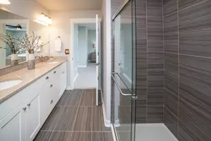 60523 Hedgewood Ln, Bend, OR 97702 - Photo 15