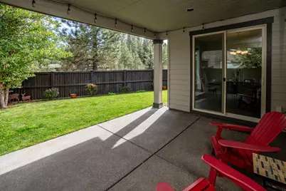 60523 Hedgewood Lane, Bend, OR 97702 - Photo 21