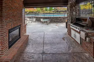 60523 Hedgewood Ln, Bend, OR 97702 - Photo 31