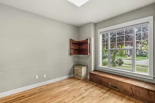 1134 Steamboat Dr, Central Point, OR 97502 - Photo 11