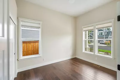 20488 SE Byron Avenue, Bend, OR 97702 - Photo 5