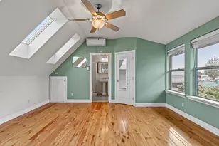 921 S Holly St, Medford, OR 97501 - Photo 33