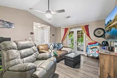 7894 Laura Lane, White City, OR 97503 - Photo 5
