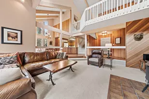 70332 Sword Fern, Black Butte Ranch, OR 97759 - Photo 3