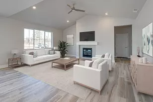 3958 NE Oakside Loop, Bend, OR 97701 - Photo 3