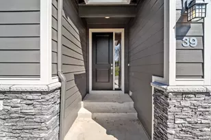 1146 Pumpkin, Eagle Point, OR 97524 - Photo 3