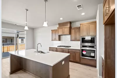 1146 Pumpkin #335, Eagle Point, OR 97524 - Photo 7