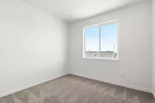 671 Old Waverly Way, Eagle Point, OR 97524 - Photo 21