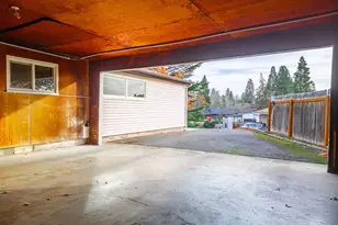 1533 Lenora Dr, Medford, OR 97504 - Photo 31