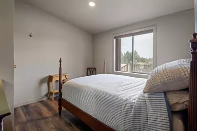 3715 NW 25th Street, Redmond, OR 97756 - Photo 11