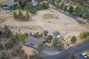 3715 NW 25th St, Redmond, OR 97756 - Photo 21