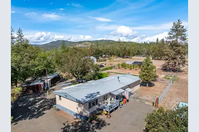 2900 Rogue River Drive, Eagle Point, OR 97524 - Photo 37