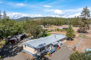 2900 Rogue River Dr, Eagle Point, OR 97524 - Photo 37