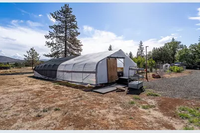 2900 Rogue River Drive, Eagle Point, OR 97524 - Photo 33