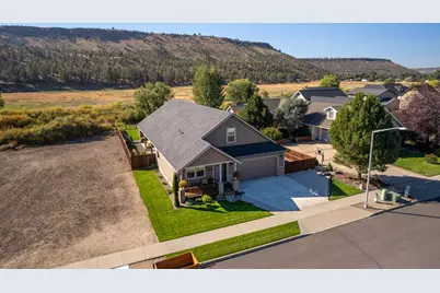 2944 SE Triangle Outfit Drive, Prineville, OR 97754 - Photo 43