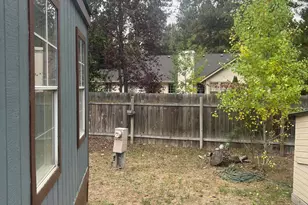 61445 SE 27th St, Bend, OR 97702 - Photo 23