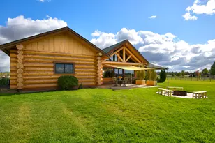 6875 NE 11th St, Redmond, OR 97756 - Photo 47