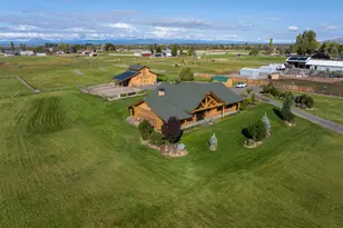 6875 NE 11th St, Redmond, OR 97756 - Photo 59