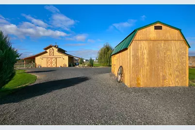 6875 NE 11th Street, Redmond, OR 97756 - Photo 17