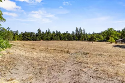 5442 Hugo Road, Grants Pass, OR 97526 - Photo 35