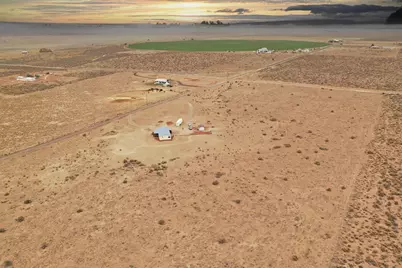 89048 W Campbell Drive, Christmas Valley, OR 97641 - Photo 29