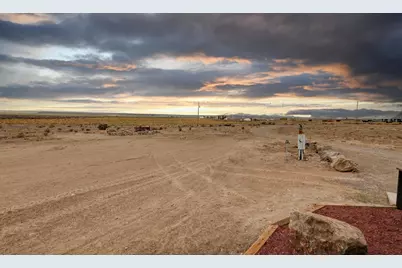 89048 W Campbell Drive, Christmas Valley, OR 97641 - Photo 7