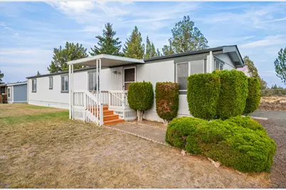 6100 S Highway 97 #24, Redmond, OR 97756 - Photo 1