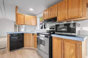 6100 S Hwy 97, Redmond, OR 97756 - Photo 3