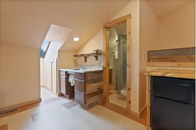 19434 River Woods Drive, Bend, OR 97702 - Photo 57
