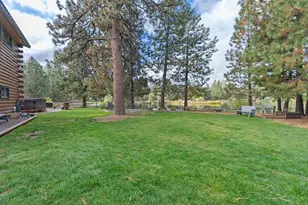 19434 River Woods Dr, Bend, OR 97702 - Photo 73