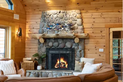 19434 River Woods Drive, Bend, OR 97702 - Photo 17