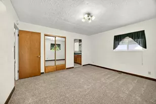 2435 Stearns Way, Medford, OR 97501 - Photo 33