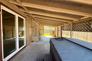 1042 Merryman Dr, Klamath Falls, OR 97603 - Photo 29