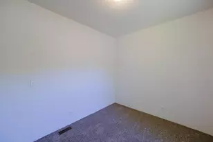 1201 SW 28th St, Redmond, OR 97756 - Photo 35