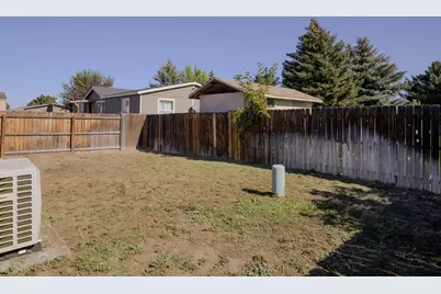 1201 SW 28th Street #24, Redmond, OR 97756 - Photo 9