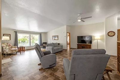 22929 Horseshoe Way, Klamath Falls, OR 97601 - Photo 11