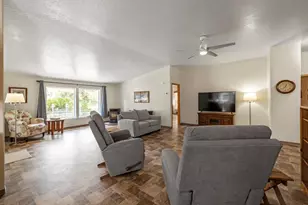 22929 Horseshoe Way, Klamath Falls, OR 97601 - Photo 11