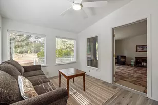 22929 Horseshoe Way, Klamath Falls, OR 97601 - Photo 9