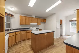 22604 Horseshoe Way, Klamath Falls, OR 97601 - Photo 9