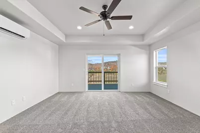 403 N Deanjou Avenue, Eagle Point, OR 97524 - Photo 15