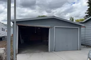 1520 Derby St, Klamath Falls, OR 97603 - Photo 25