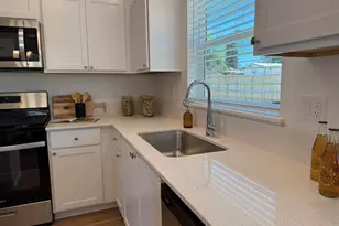 567 NE Arnold St, Madras, OR 97741 - Photo 5