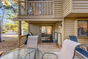 57328 Mountain View Ln, Sunriver, OR 97707 - Photo 15