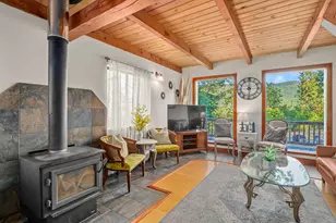 11677 Hwy 238, Jacksonville, OR 97530 - Photo 33