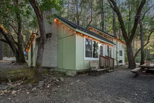 11677 Hwy 238, Jacksonville, OR 97530 - Photo 43