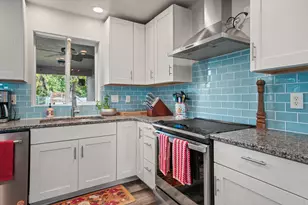 570 Bachand Cir, Central Point, OR 97502 - Photo 9